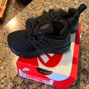 Nike little presto